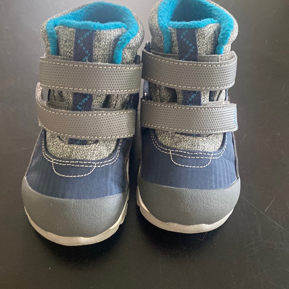 See Kai Run toddler snow boots